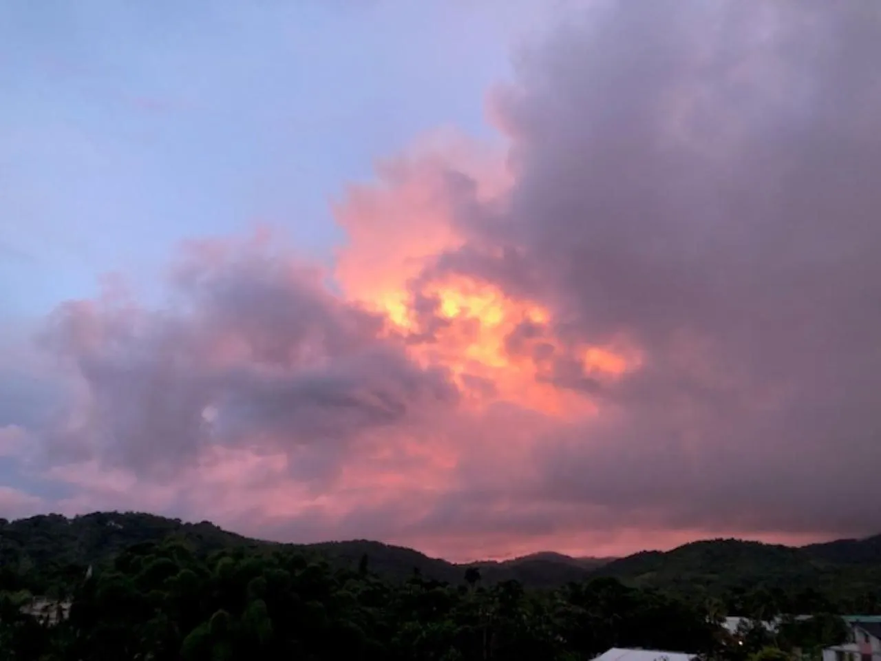 Canovanas Montecielo-Mountain View Escape 20 Minutes To Airport 빌라